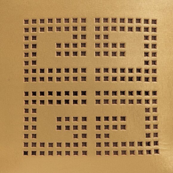 Givenchy Vintage Gold Leather 4G-Logo Handbag - Picture 8 of 11